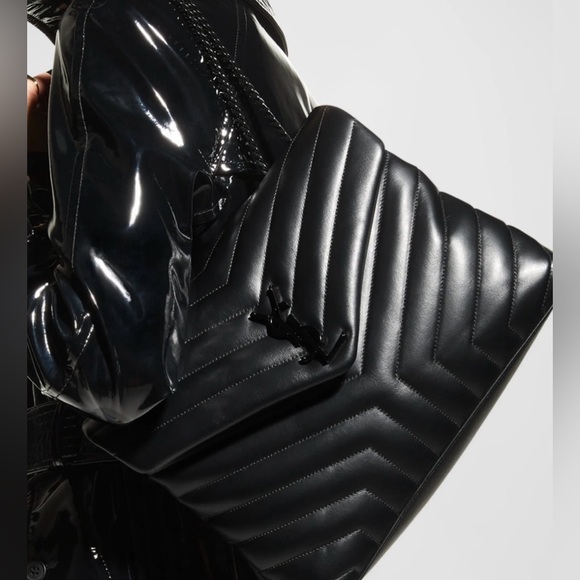 Yves Saint Laurent Black Chevron Shoulder Bag - Picture 9 of 15